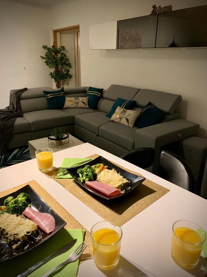 Grand Appartement 2 Chambres 5 Pers Max, Vue Panoramique Avec Parking Mulhouse Exterior photo